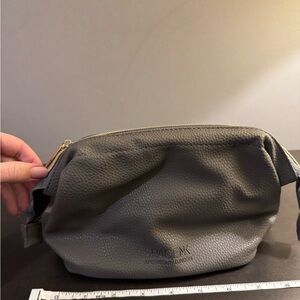 Space NK Gray Faux Leather Zippered Makeup Bag 7” x 3” x 6” NEW